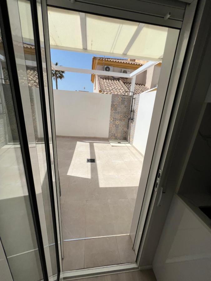 Bonito Adosado Con Piscina A 200 M De La Playa Apartment El Mojon  Ngoại thất bức ảnh
